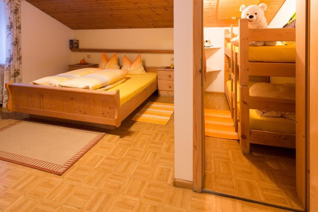 Ferienwohnungen Parth Laas Zimmer foto